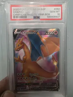 Charizard V SWSH050 SWSH: Sword & Shield Promo Cards Holo - Image 1