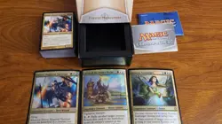 MTG Commander 2013: EVASIVE MANEUVERS (Unboxed, Opened, Unused) - Image 1