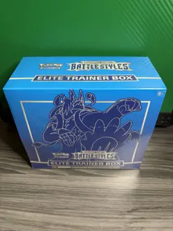 Pokemon TCG Sword & Shield - Battle Styles - Elite Trainer Box ETB Blue X1 - Image 2