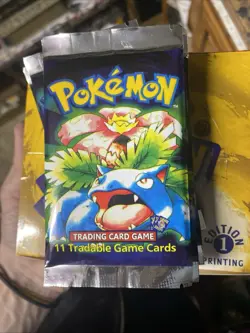 1st Edition Wizards of the Coast Pokemon TCG 1999 Vintage Base Set Booster Pack - Image 2
