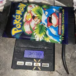 1st Edition Wizards of the Coast Pokemon TCG 1999 Vintage Base Set Booster Pack - Image 4