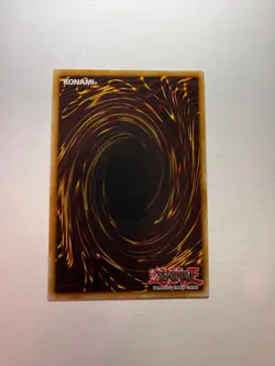 Yugioh - Dark Magician - Ultra Rare - Limited - CT13-EN003 - LP - Image 2