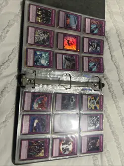 yugioh binder collection spell and trap cards over 350 cards - Image 5