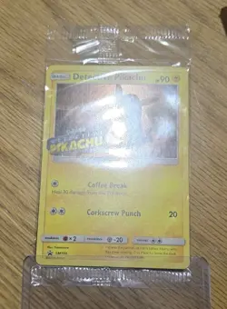 LP/NM Factory Sealed, Stamped 2019 POKEMON: DETECTIVE PIKACHU SM190 PROMO CARD - Image 4