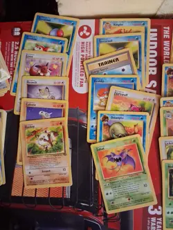 Lot Of 20 1999 Pokemon Cards Jigglypuff Eevee Mankay Zubat Nidoran - Image 2