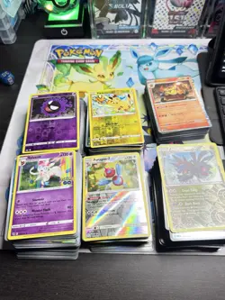 Pokemon Cards Holo/Reverse Bulk Lot Full ETB 500+ Cards No Trainers No Energies - Image 1