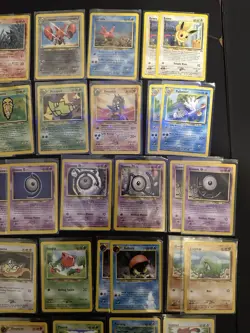 Vintage Pokemon 65 Card Lot Neo Discovery NEAR COMPLETE Common/Uncommon WoTC - Image 3