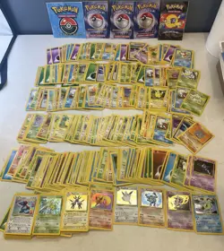 Vintage 1998 Pokemon Card Lot Of 320+ Gyarados Scyther Wigglytuff Flareon - Image 1