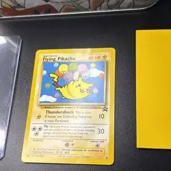 Flying Pikachu - 25/53 Pokemon WOTC Promo - Regular HP / Damaged - Image 4