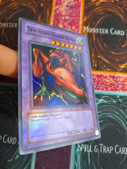 Yu-Gi-Oh! Twin-Headed Thunder Dragon MRD-120 Super Rare OG Unlimited MP a1/ - Image 2