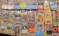 Lot Of 572 Pokemon Cards Holo, Reverse Holo, Bulk - Image 1