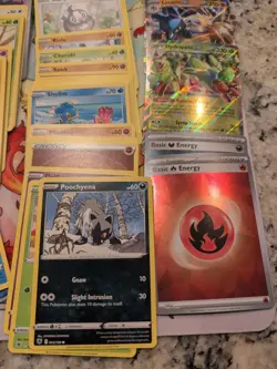 Lot Of 572 Pokemon Cards Holo, Reverse Holo, Bulk - Image 2