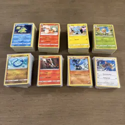 Bulk Lot of 600+ Vintage Mid-Era Modern Pokemon Cards Huge Collection Ships Fast - Image 1
