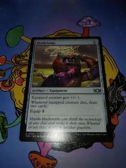 MTG - Skullclamp - Normal - Commander: Tarkir: Dragonstorm - NM - Image 2