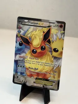 Pokemon Flareon EX RC28/RC32 Holo Generations Radiant Collection LP - Image 3