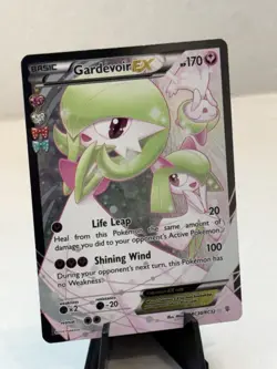 Pokemon Gardevoir EX RC30/RC32 Rare Holo Generations Radiant Collection LP - Image 2