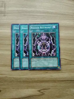 Yu-Gi-Oh! - Release Restraint 3X - Full Playset - Image 1