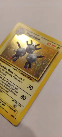 Pokemon TCG Magneton Base Set 1999 Holo Unlimited Rare Card 9/102 HP - Image 3