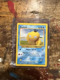 Pokemon TCG Neo Destiny Psyduck Card 79/105 Non-holo - NM/LP - Image 1