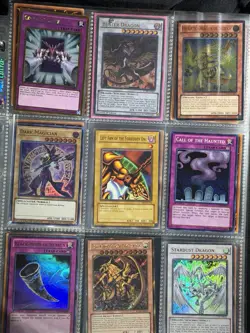 Yu-Gi-Oh! STACKED BINDER VERY OLD & HOLOS & CRAZY SETS , LOB,SKE, SD,ETC, 200+ - Image 1