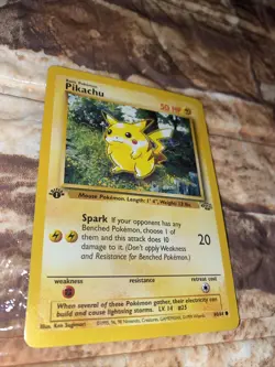 1999 Pokemon 1st Edition Jungle #60 Pikachu Red Cheeks Whole Body On Card Free🚢 - Image 1