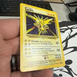 1999 Zapdos Pokemon TCG Base Set Holo 16/102 MP - Image 4