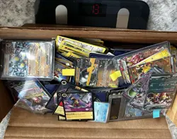 20lbs Pokemon bulk with Graded Card & One Piece Bulk. 80% Pokemon. 3lbs Energy. - Image 1
