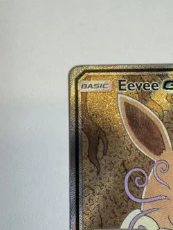 Eevee GX - SM233 Black Star Promo 2019 - Pokemon Card English (Illus. Q-rais) - Image 2