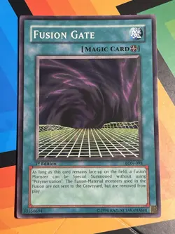 Fusion Gate 1st Ed. YuGiOh Labyrinth of Nightmare #LON-098 NM VTG - Image 1