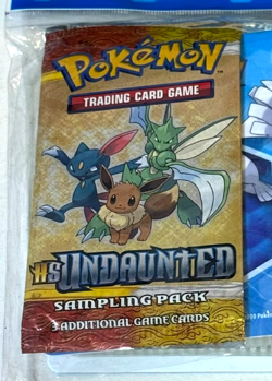 Pokemon TCG H&S Undaunted 3 Card Pack with Mini-Collector's Binder OOP Rare 2010 - Image 2