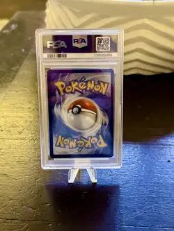 2025 POKEMON SVP PROMO UNOVA VICTINI ILLUSTRATION COLLECTION #208 VICTINI PSA 10 - Image 2