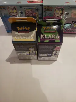Pokemon Cyrus and Klara Pre. Tournament Collection Set of 2 + 4 World Champ Deck 820650860768 - Image 4