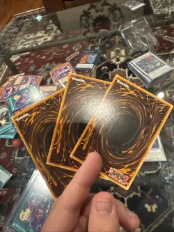 3x Horned Brute Carnovorus 1st Edition Super Rare DOOD-EN098 Yu-Gi-Oh! - Image 2