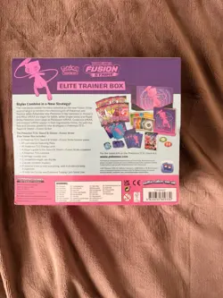 Pokemon TCG Sword & Shield Fusion Strike Elite Trainer Box ETB - Image 2