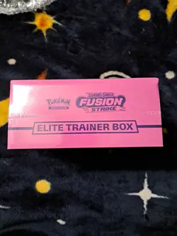Pokemon TCG: Sword & Shield Fusion Strike Elite Trainer Box Factory Sealed 820650809330 - Image 3