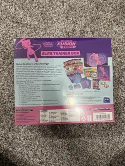 Pokemon TCG: Sword & Shield Fusion Strike Elite Trainer Box ETB New Sealed 820650809330 - Image 2