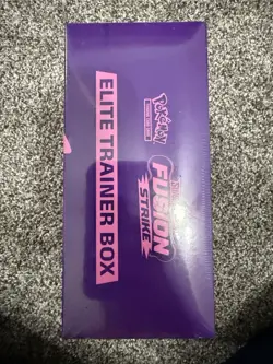 Pokemon TCG: Sword & Shield Fusion Strike Elite Trainer Box ETB New Sealed 820650809330 - Image 3