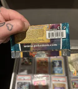 Pokemon HS Unleashed Sealed English Booster Pack (2010) Entei Pack - Image 2