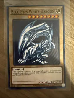 Blue-Eyes White Dragon (Version 2) LDK2-ENK01 Legendary Decks II Unlimited - Image 1