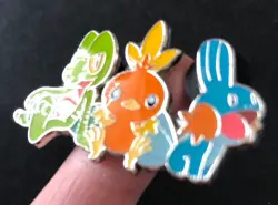 Hoenn Starters Torchic Mudkip Treecko Pokemon Pin Badge Metal Shiny 2014 RARE - Image 3