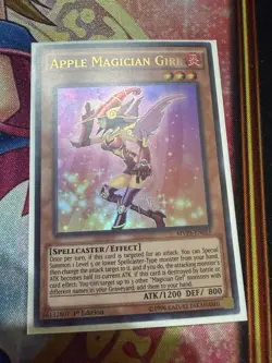 Apple Magician Girl - MVP1-EN015 - Ultra - LP - Image 1