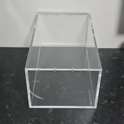 Pokemon Booster Bundle Display Case Acrylic (Cracked) - Image 3