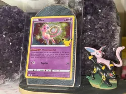 Pokemon Mew TCG Card Celebrations 011/025 Holo Rare 2021 25th Ann. COLLECT RARE - Image 1