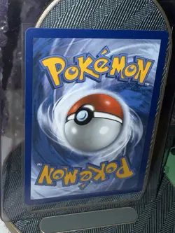 Pokemon Mew TCG Card Celebrations 011/025 Holo Rare 2021 25th Ann. COLLECT RARE - Image 5