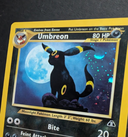 Pokemon TCG: Umbreon 13/75 Neo Discovery WoTC Holo Rare - Image 3