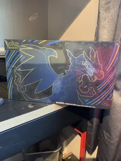 Pokemon TGC Mega Charizard Ultra Premium Collection - SMALL TEAR IN SEAL 🚚FAST - Image 1