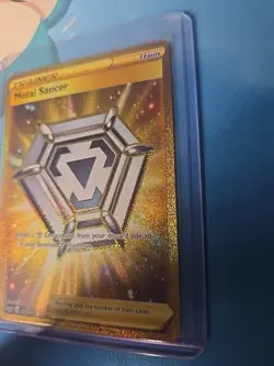 Pokemon TCG - Metal Saucer 214/202 - Gold Secret Rare - Sword & Shield - Image 2