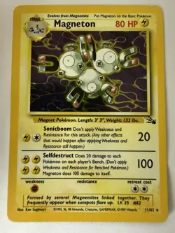 Magneton, 11/62, Fossil, Vintage, Holo Rare, HP, Pokemon Card TCG - Image 1