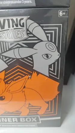 Pokemon TCG 2x Evolving Skies Elite Trainer Boxes ETB Factory Sealed Plastic Rip - Image 4