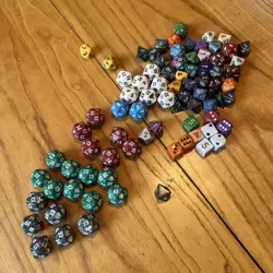 Lot of 30 Magic the Gathering 20 Sided Dice D20 Spindown Life Counter + Extras - Image 1